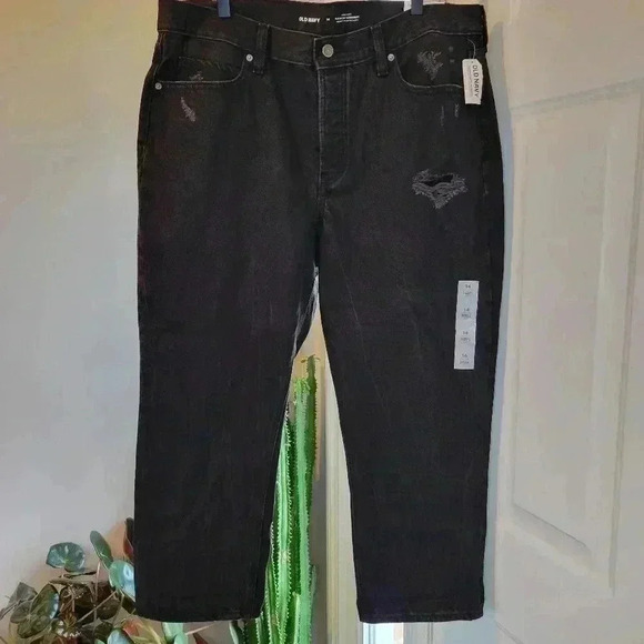 NWT Black High-Rise Slouchy Straight Distressed Jeans, Size 14‎ - Picture 1 of 10